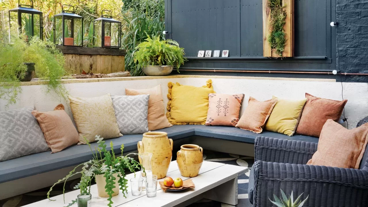 Transform Your Space with a Thriving Herb Planter: Elevate Your Dwelling’s Ambiance Transform Your Space with a Thriving Herb Planter: Elevate Your Dwelling’s Ambiance